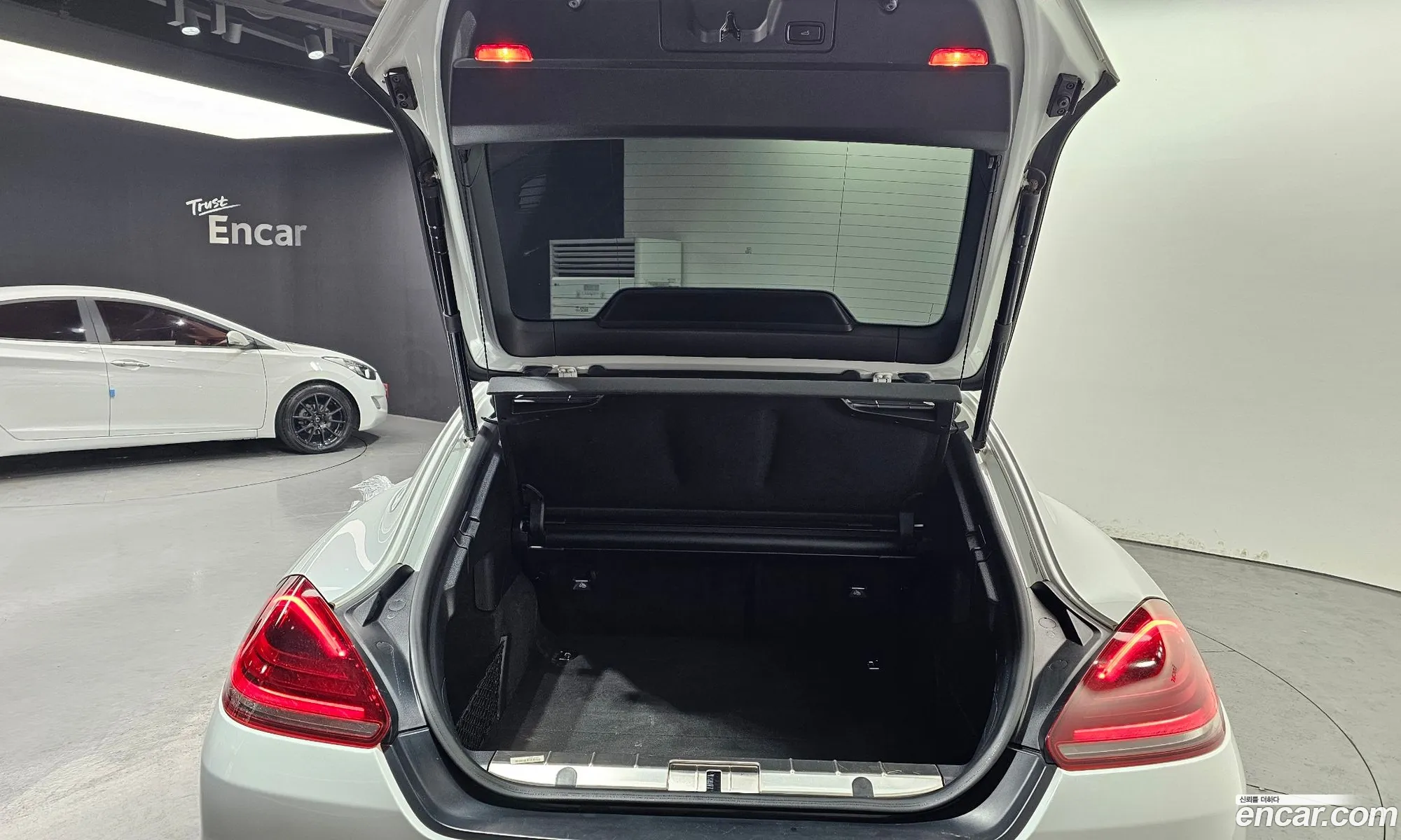 Porsche Panamera 2015 — 14
