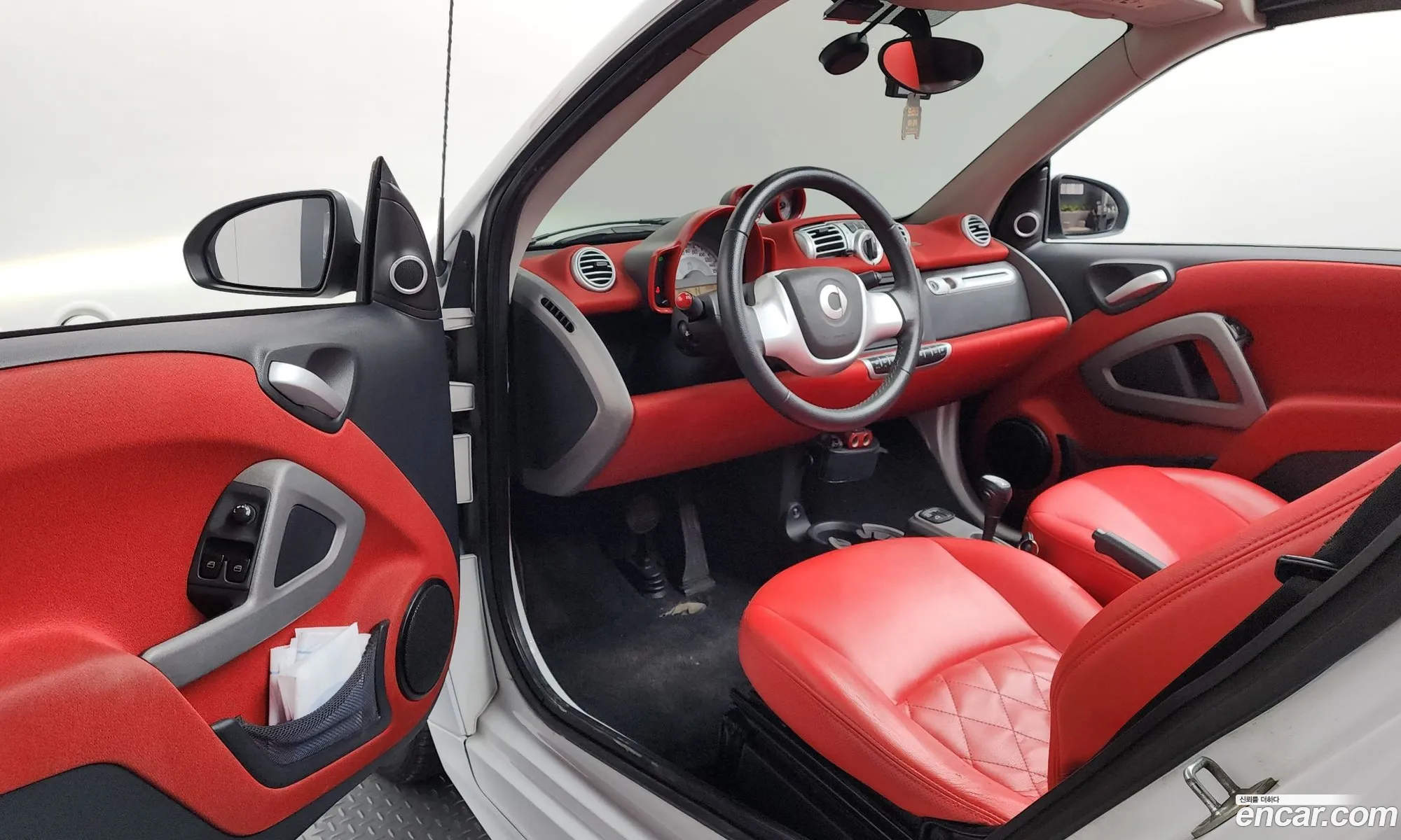 Smart Fortwo Cabrio 2014 KL90F2A8111111111 — 14