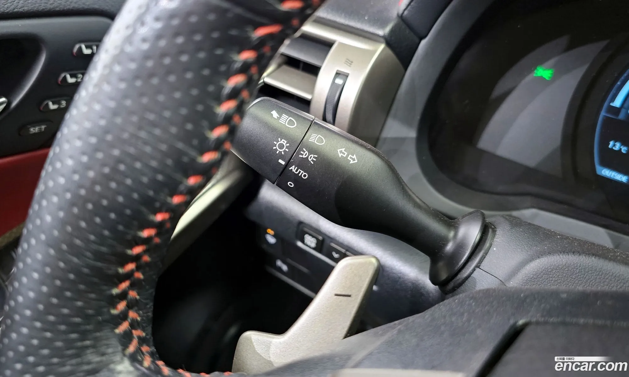 Lexus IS250 2013 — 2