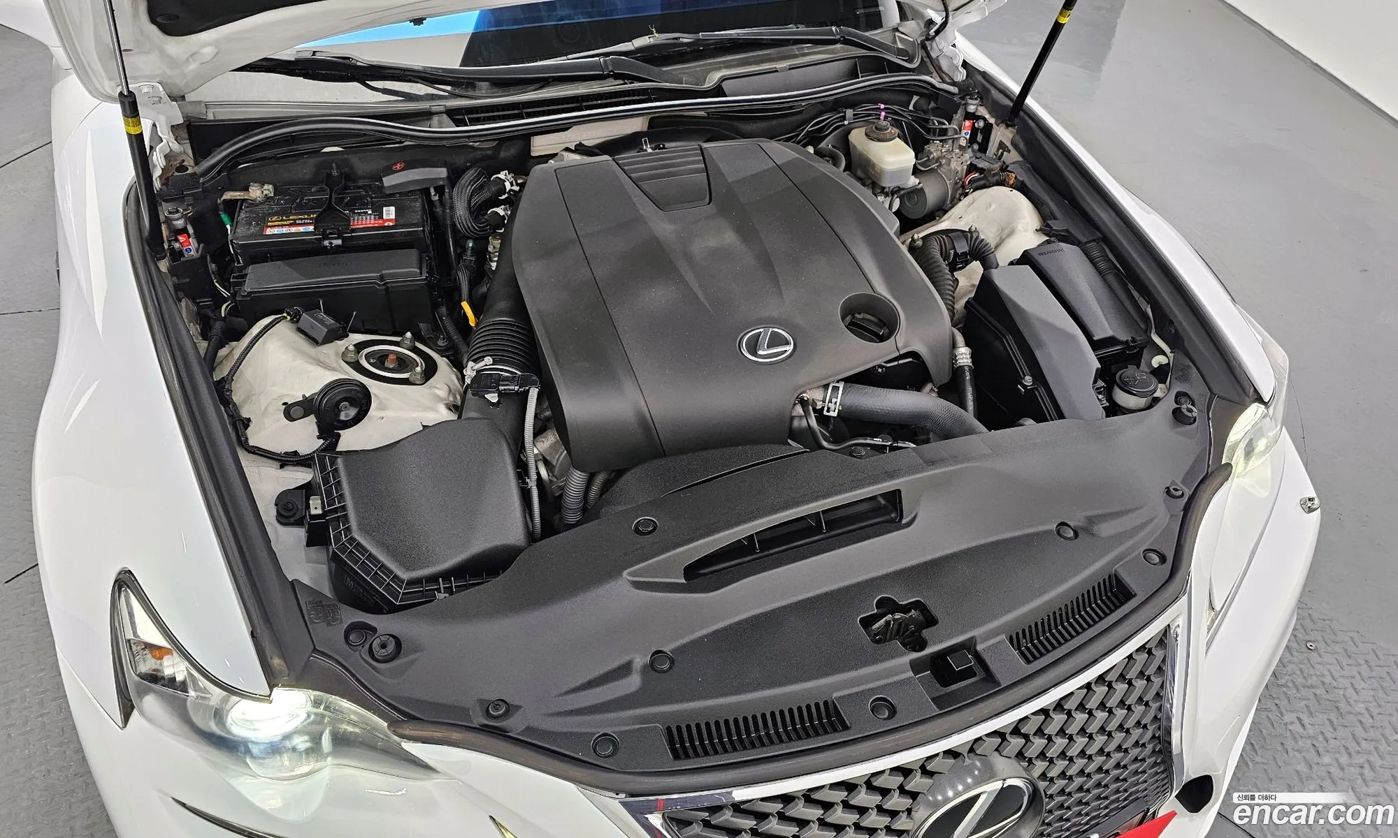Lexus IS250 2013 — 6