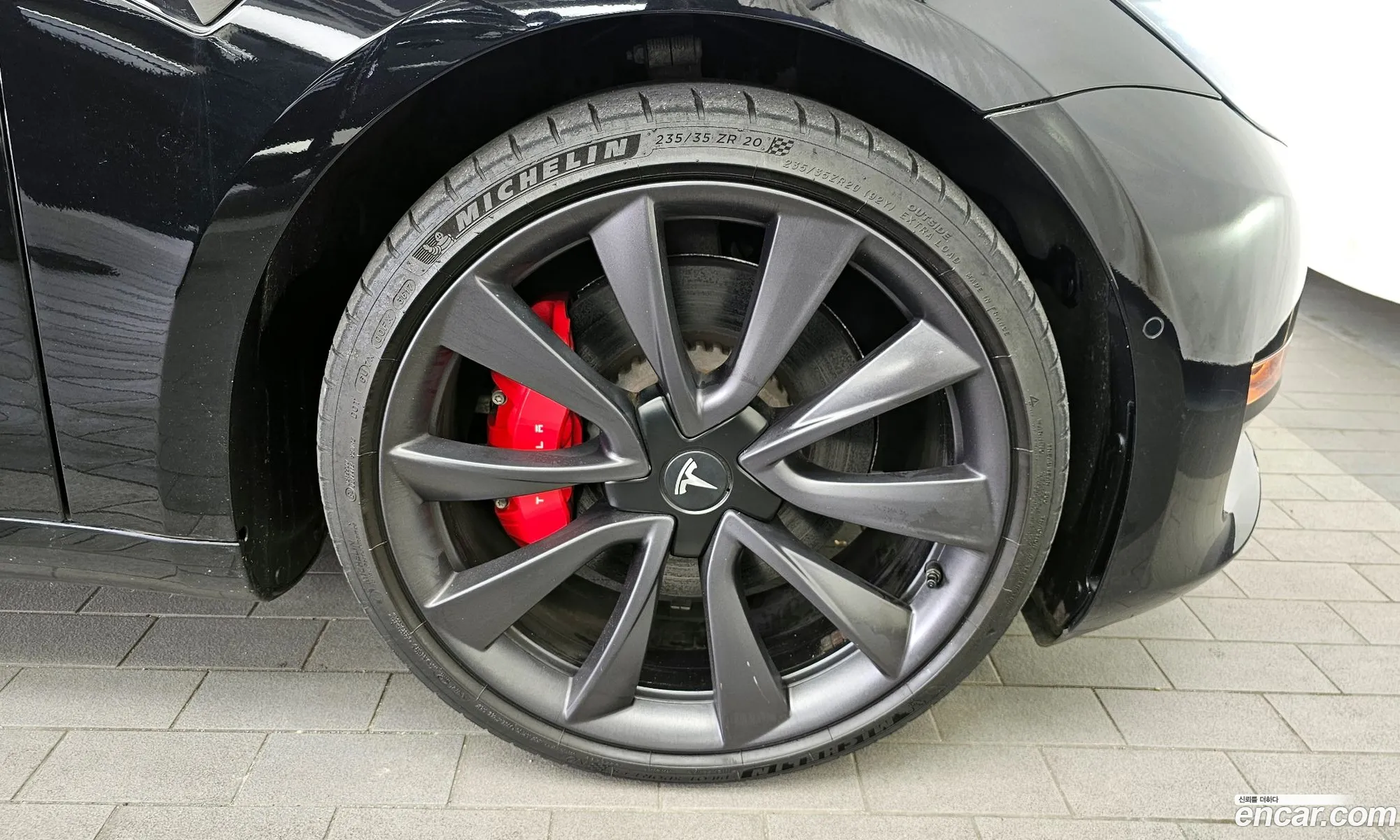 Tesla Model 3 2020 — 3