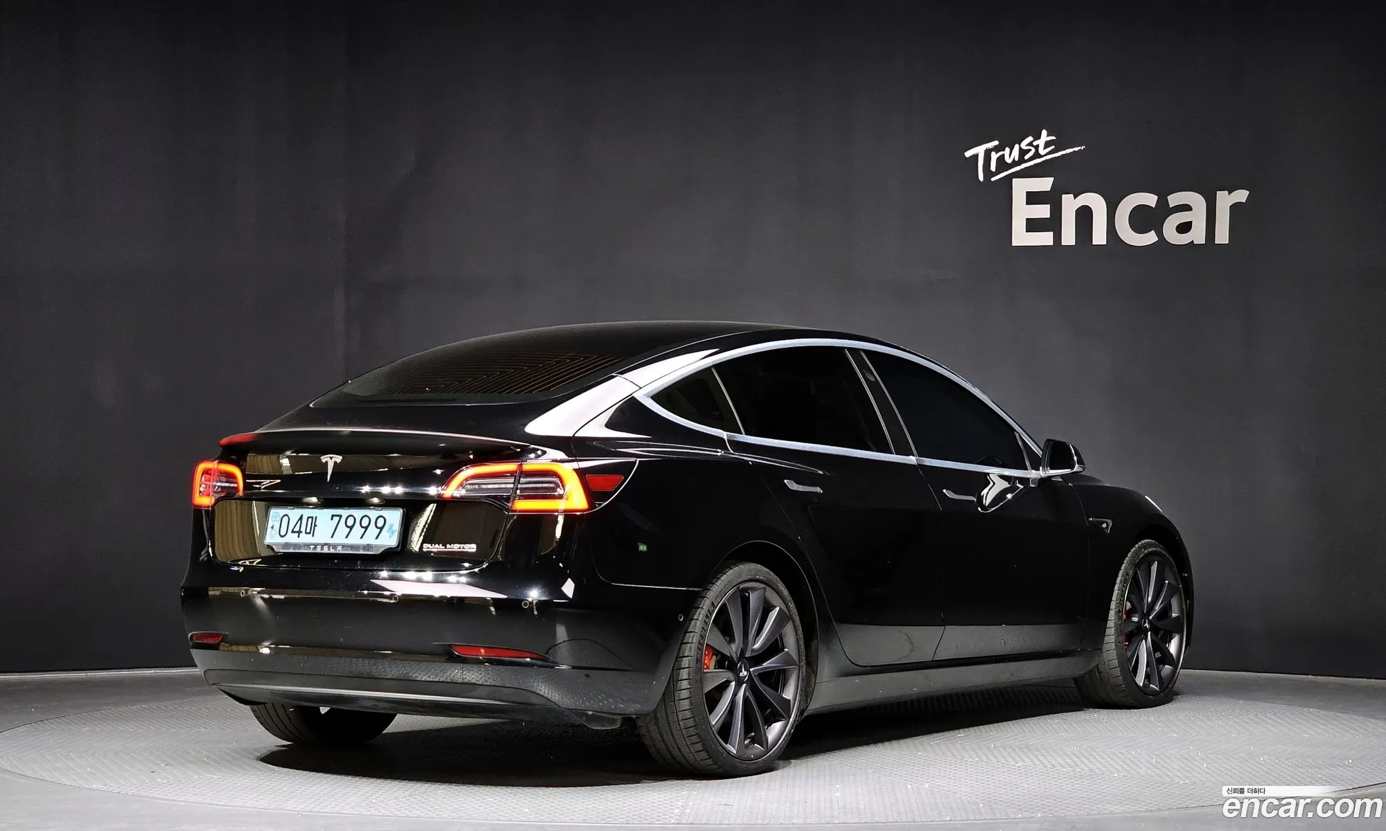 Tesla Model 3 2020 — 13