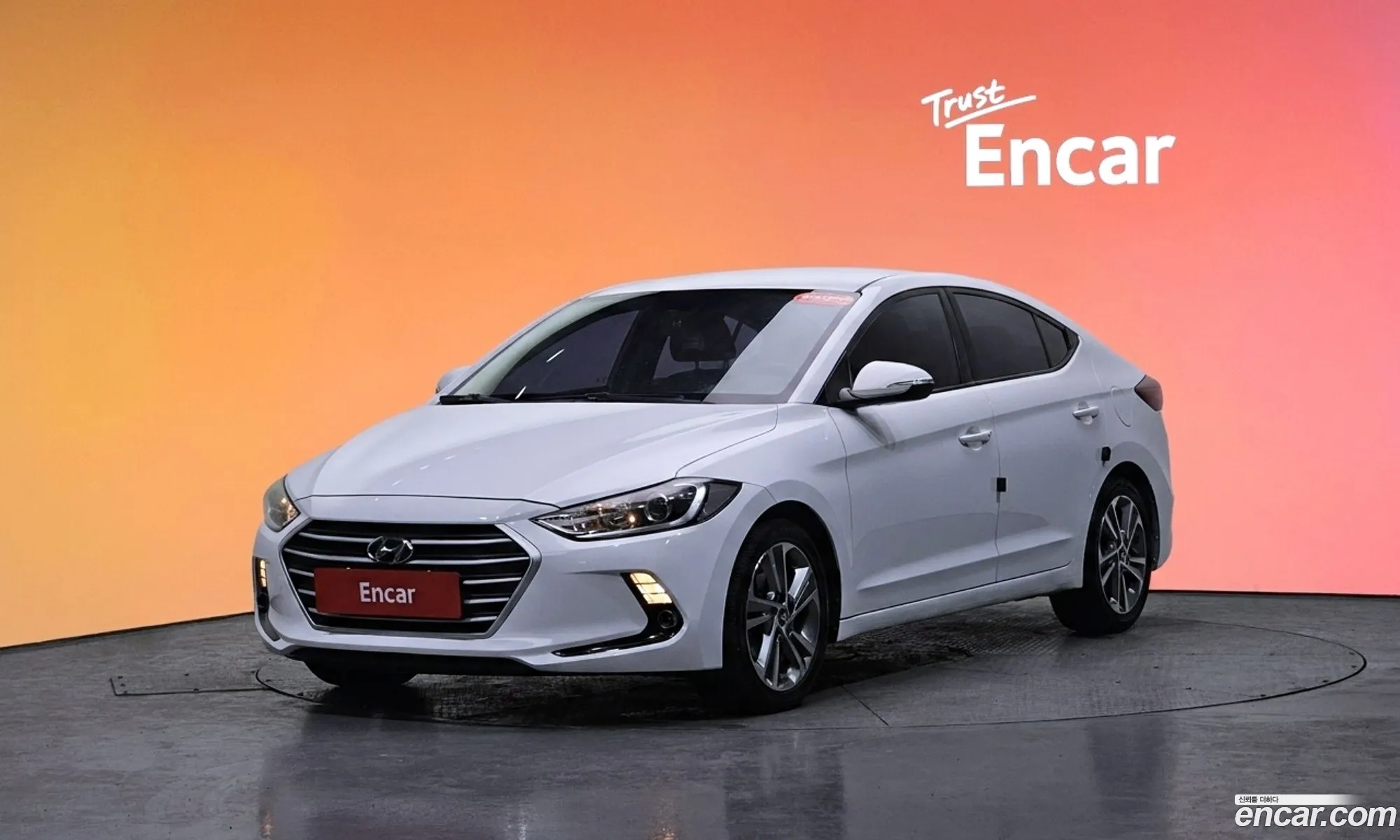 Hyundai Elantra AD 2017 — 11