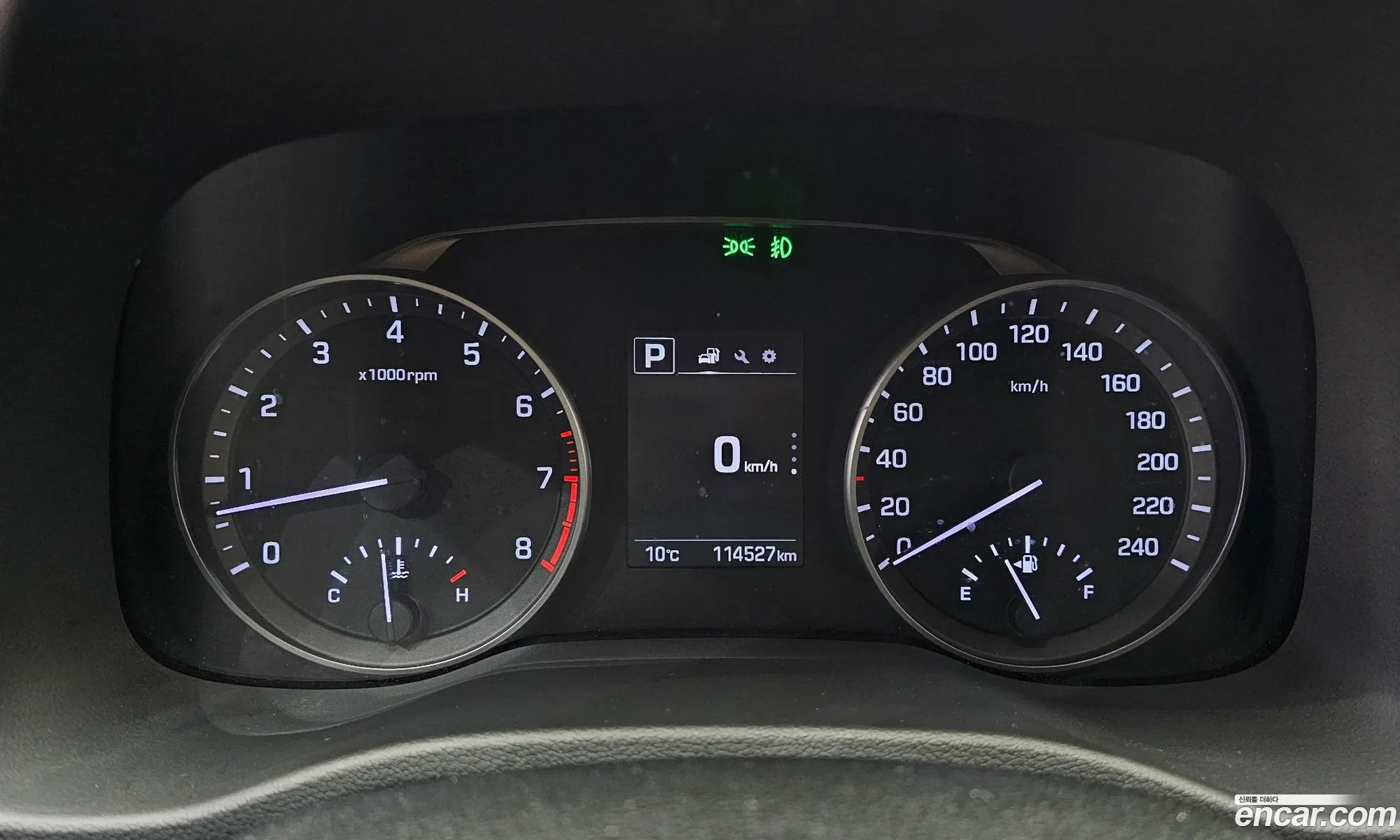 Hyundai Elantra AD 2017 — 18