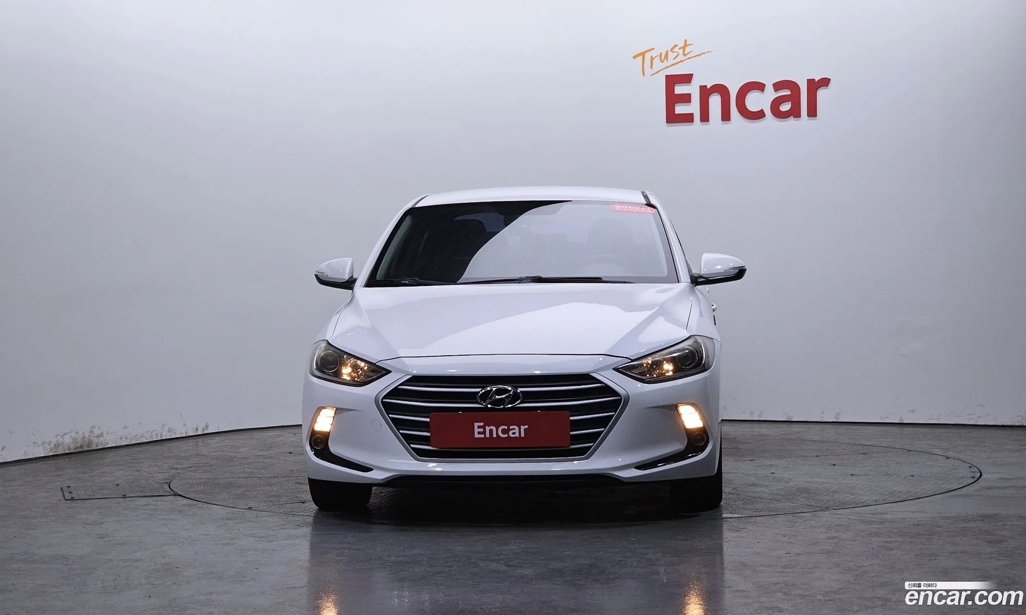 Hyundai Elantra AD 2017 — 20