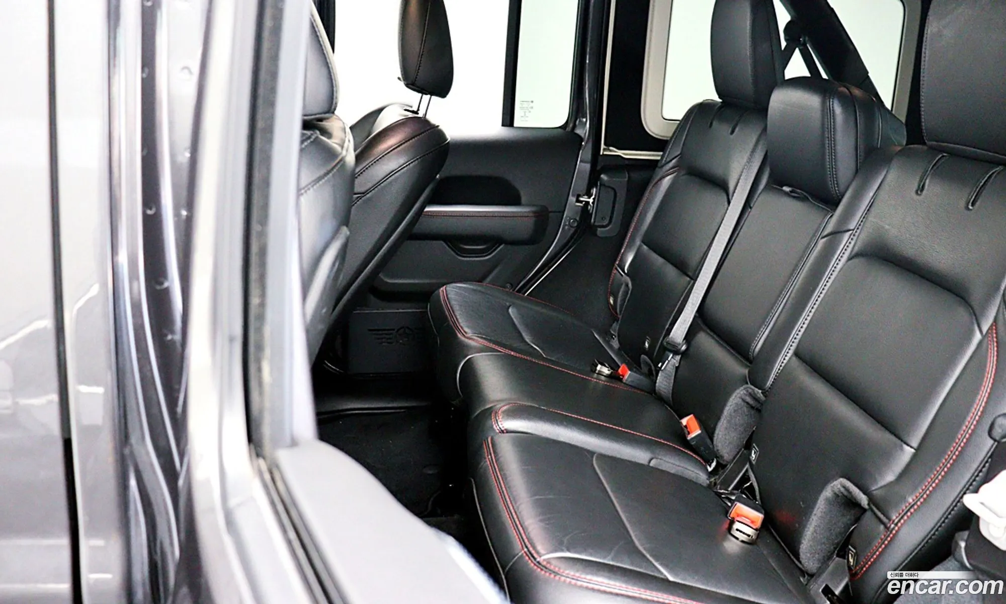 Jeep Wrangler 2022 — 7