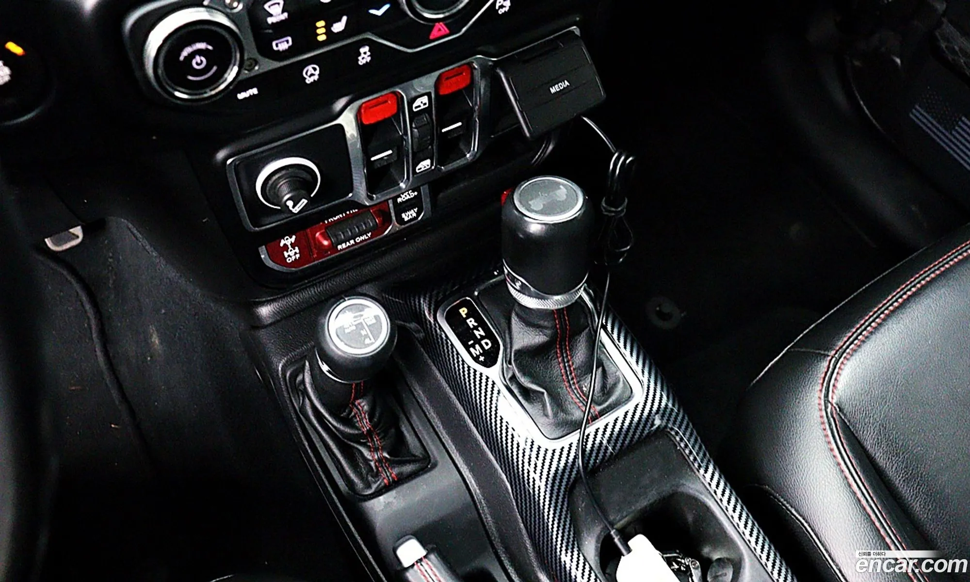 Jeep Wrangler 2022 — 16