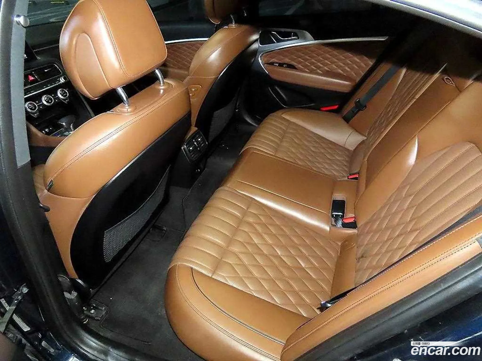 Genesis G70 2019 — 4