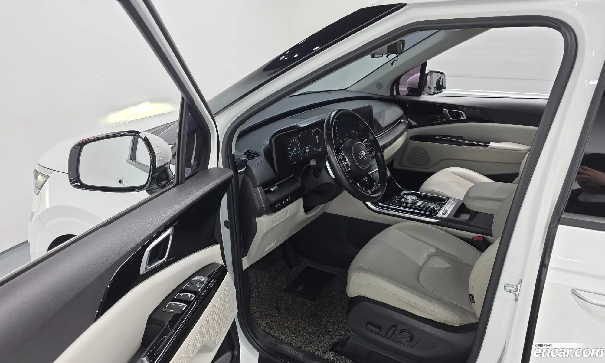 Kia Carnival 2021 KNANC81BBMS069626 — 9