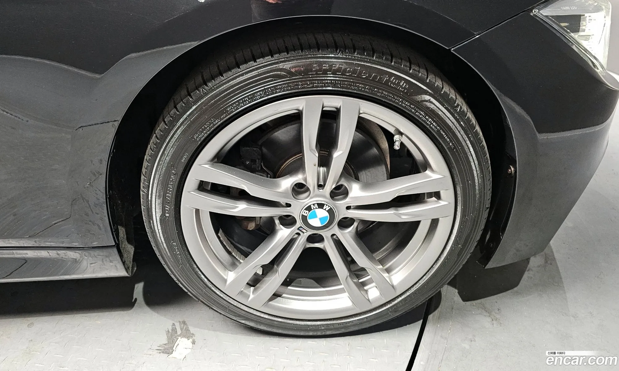 BMW 3 Series 2018 WBA8A9102JAE92061 — 4