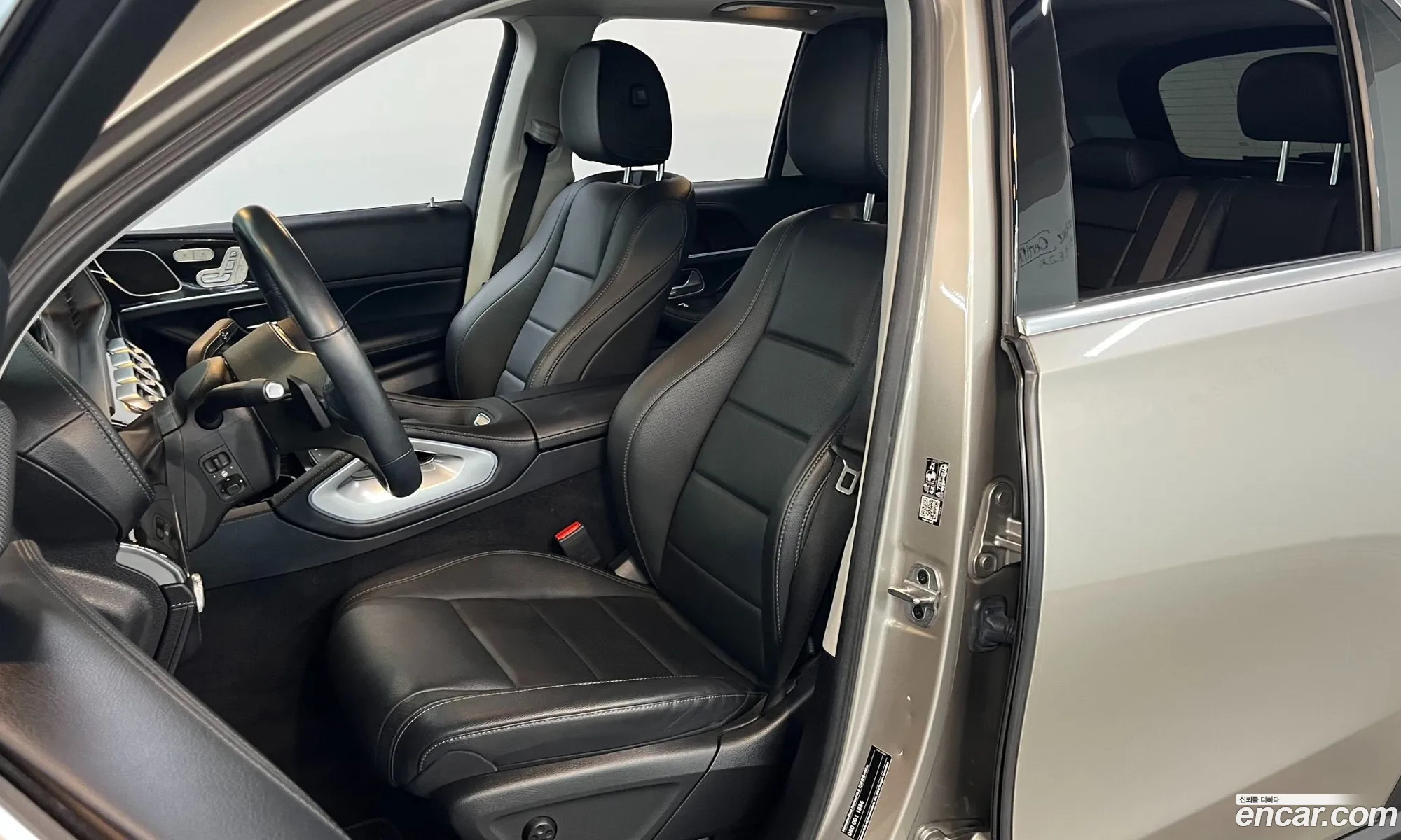 Mercedes-Benz GLE-Class W167 2022 — 12