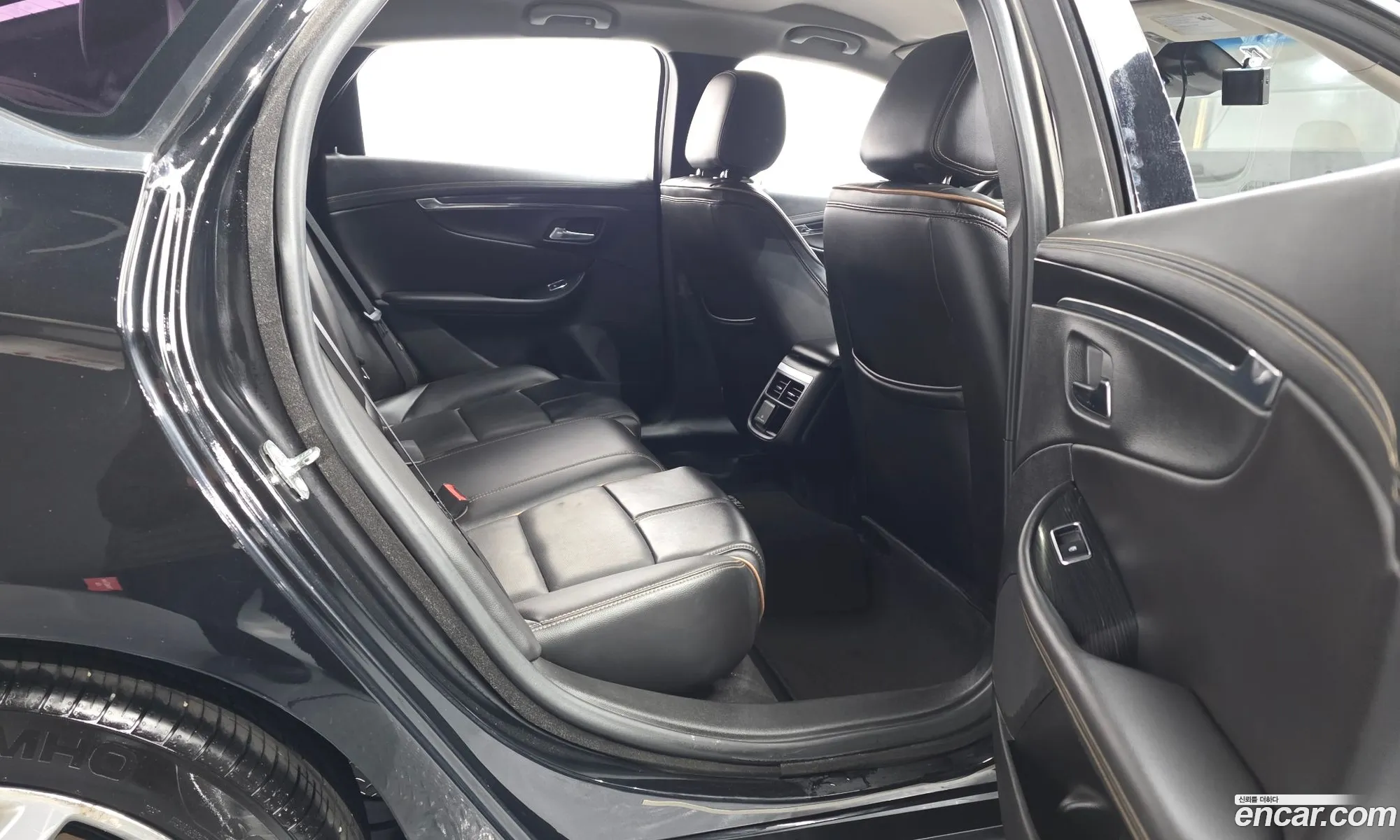 Chevrolet (GM Daewoo) Impala 2016 — 3