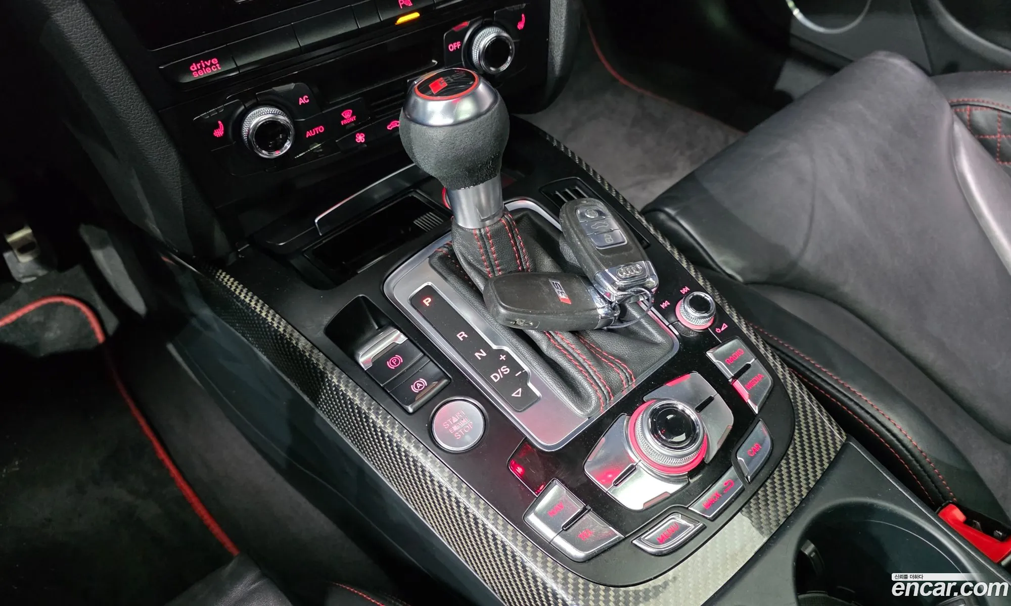 Audi RS5 2013 WUAZZZ8T2DA901499 — 4