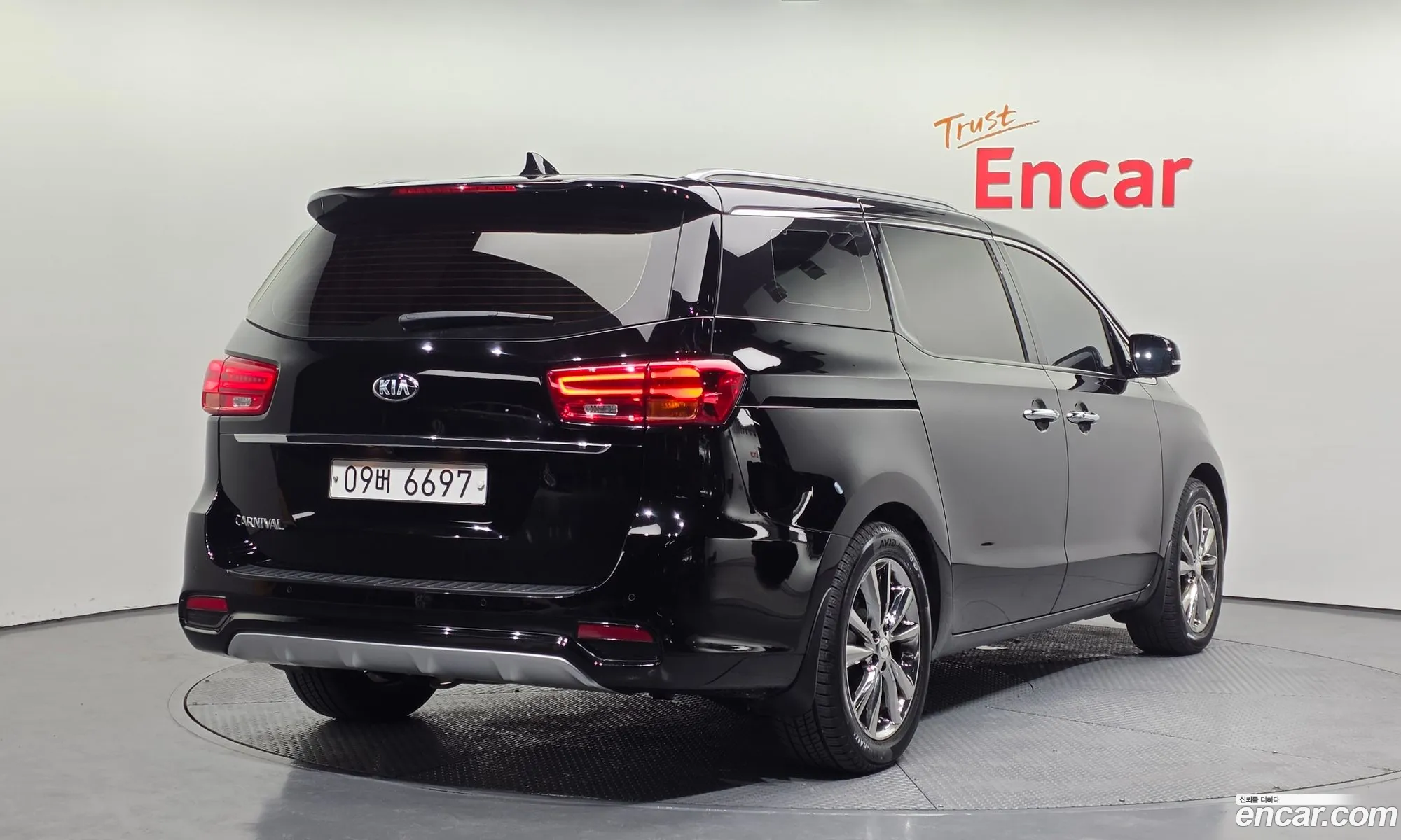 Kia Carnival 2019 — 20