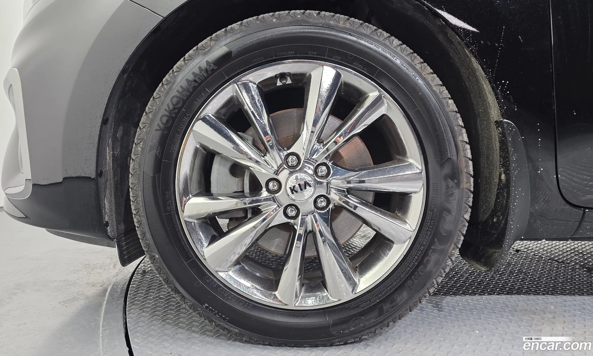 Kia Carnival 2019 — 19