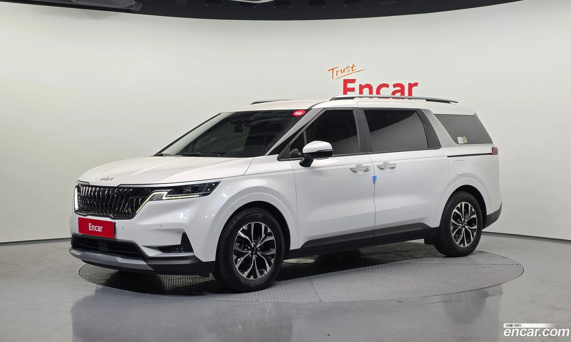Kia Carnival 2022 — 14
