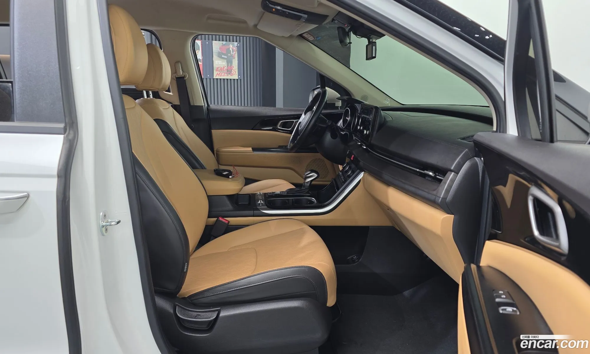 Kia Carnival 2022 — 16