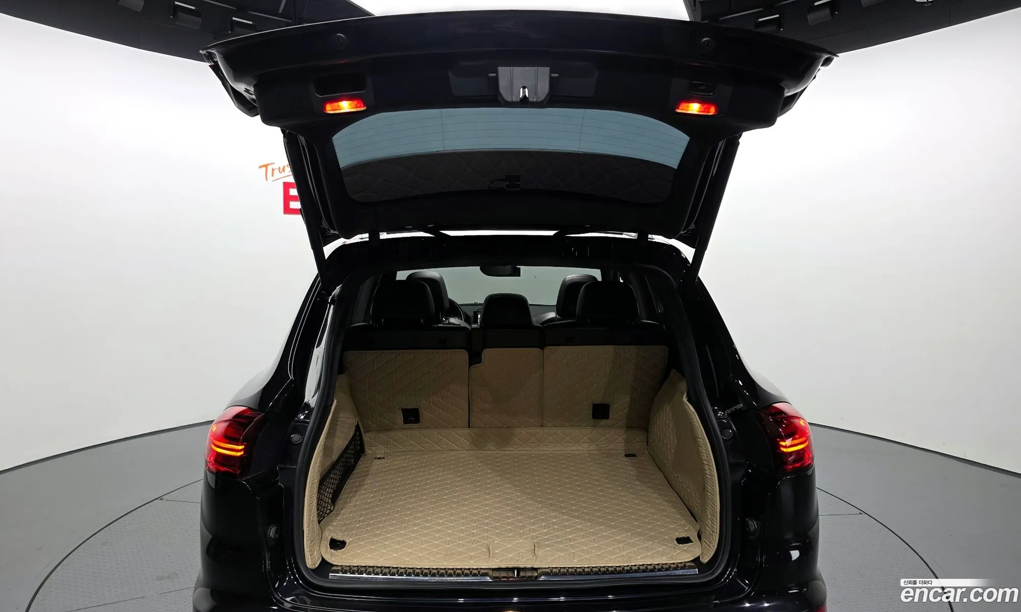 Porsche Cayenne 2015 WP1AF2926FLA44559 — 13