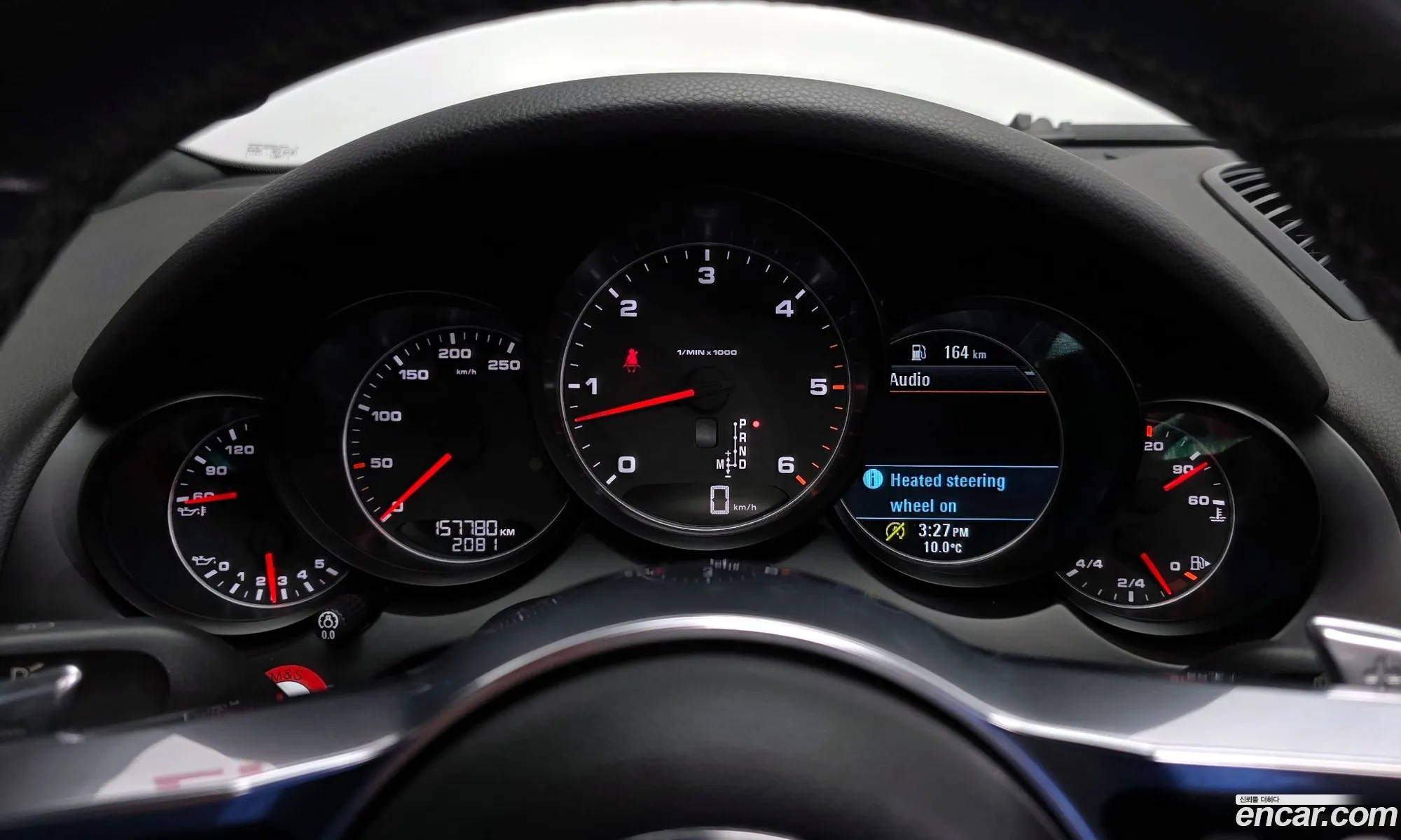 Porsche Cayenne 2015 WP1AF2926FLA44559 — 2