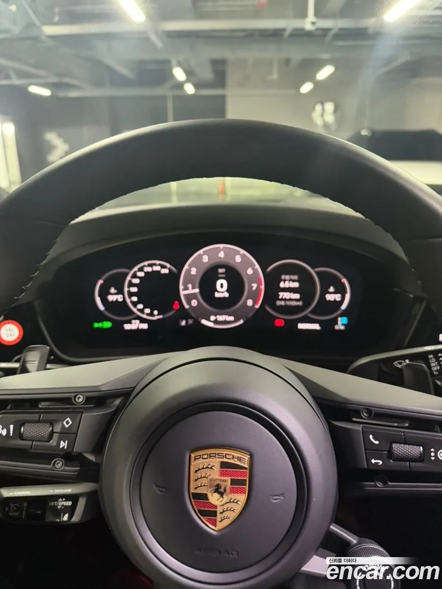Porsche Cayenne 2025 — 11