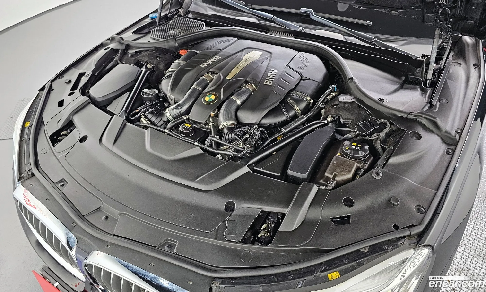 BMW 7 Series 2015 — 8