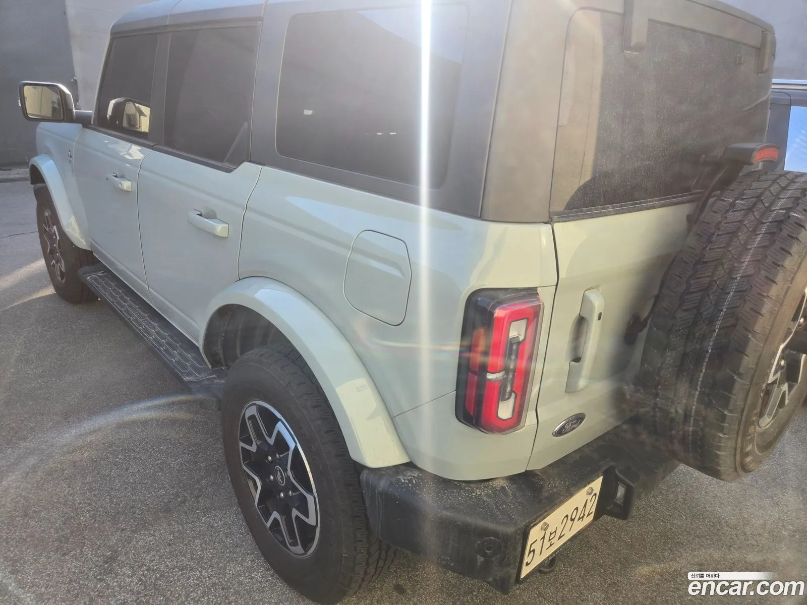 Ford Bronco 6th Gen 2024 — 3
