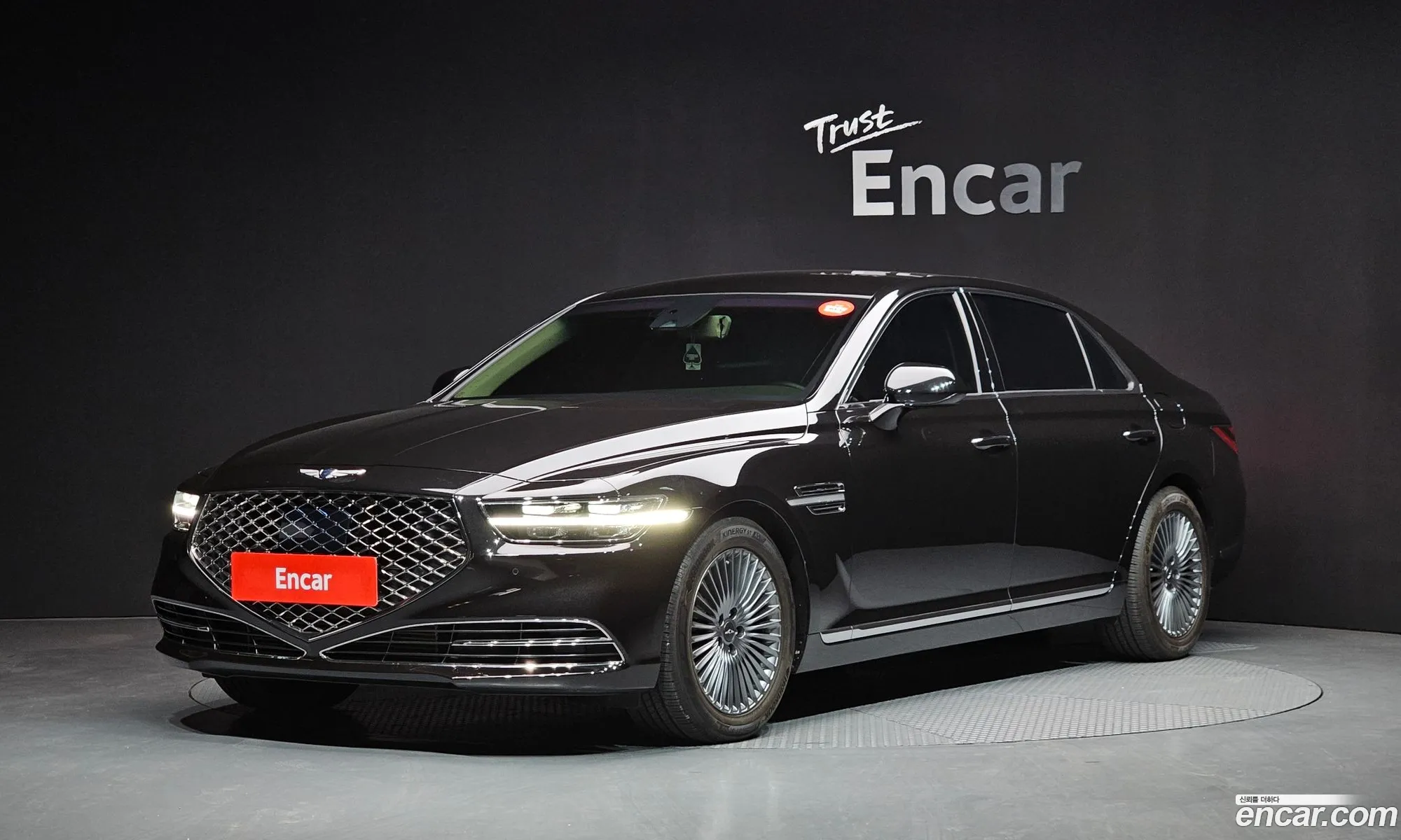 Genesis G90 2019 KMHG141ABKU057084 — 11