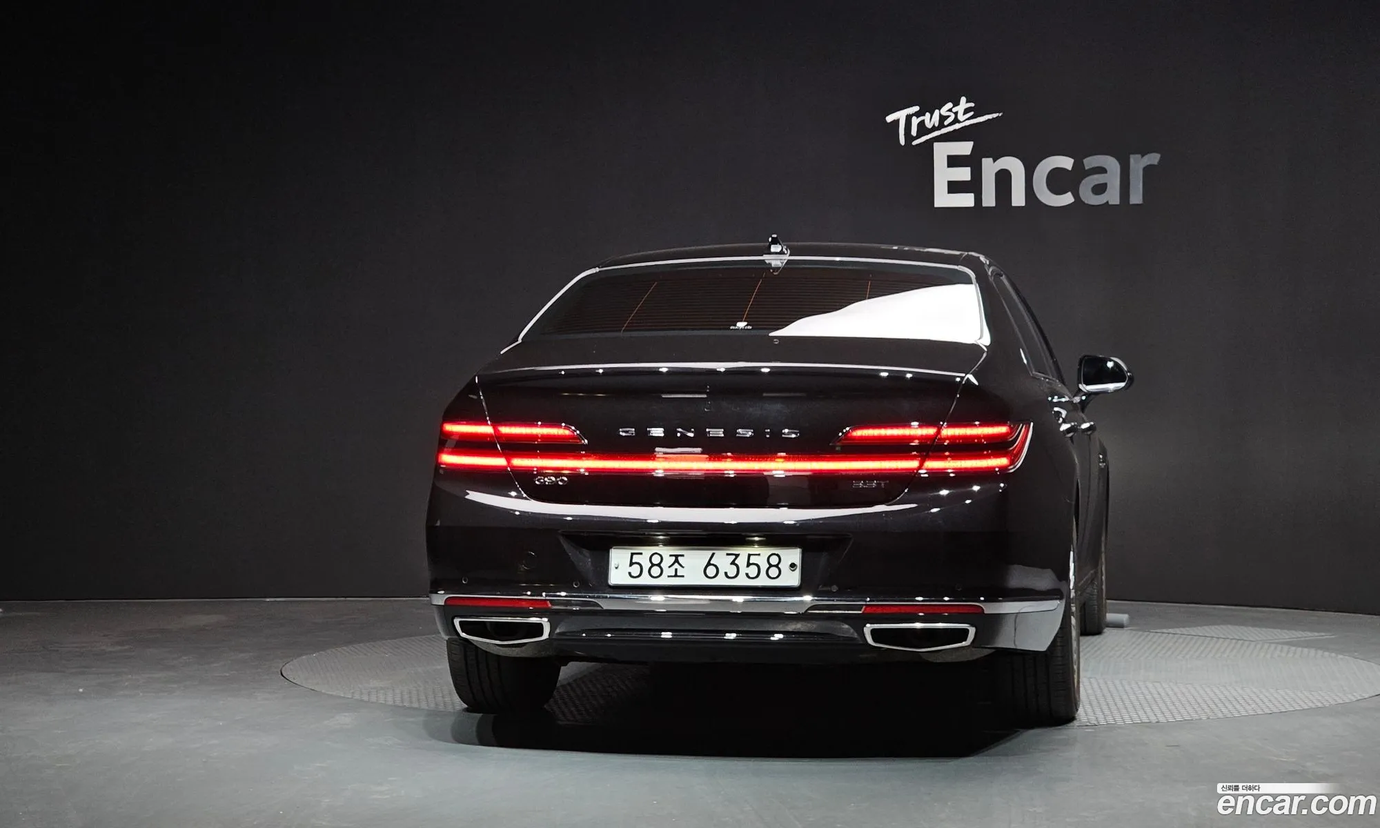 Genesis G90 2019 KMHG141ABKU057084 — 12