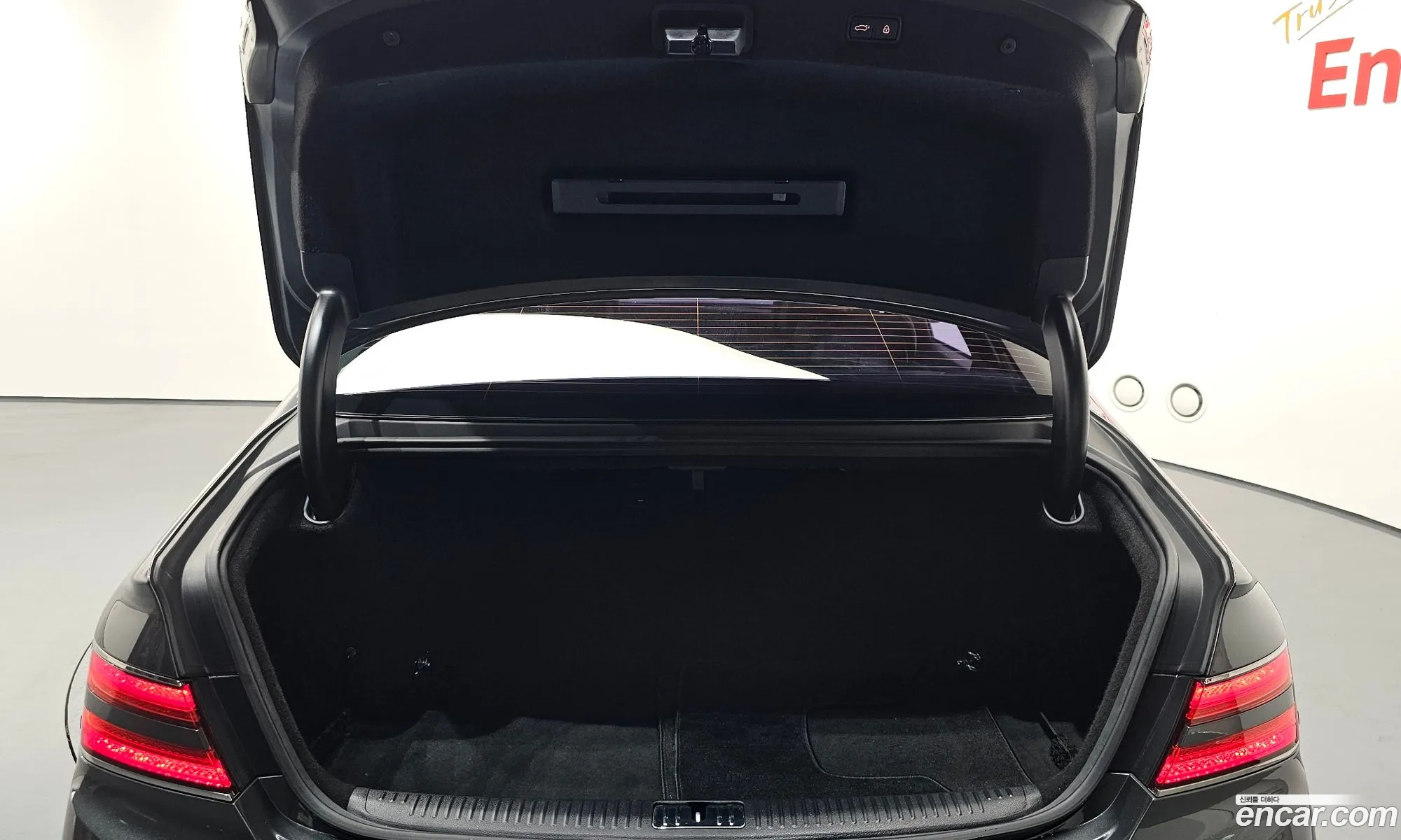 Genesis G90 2019 — 6