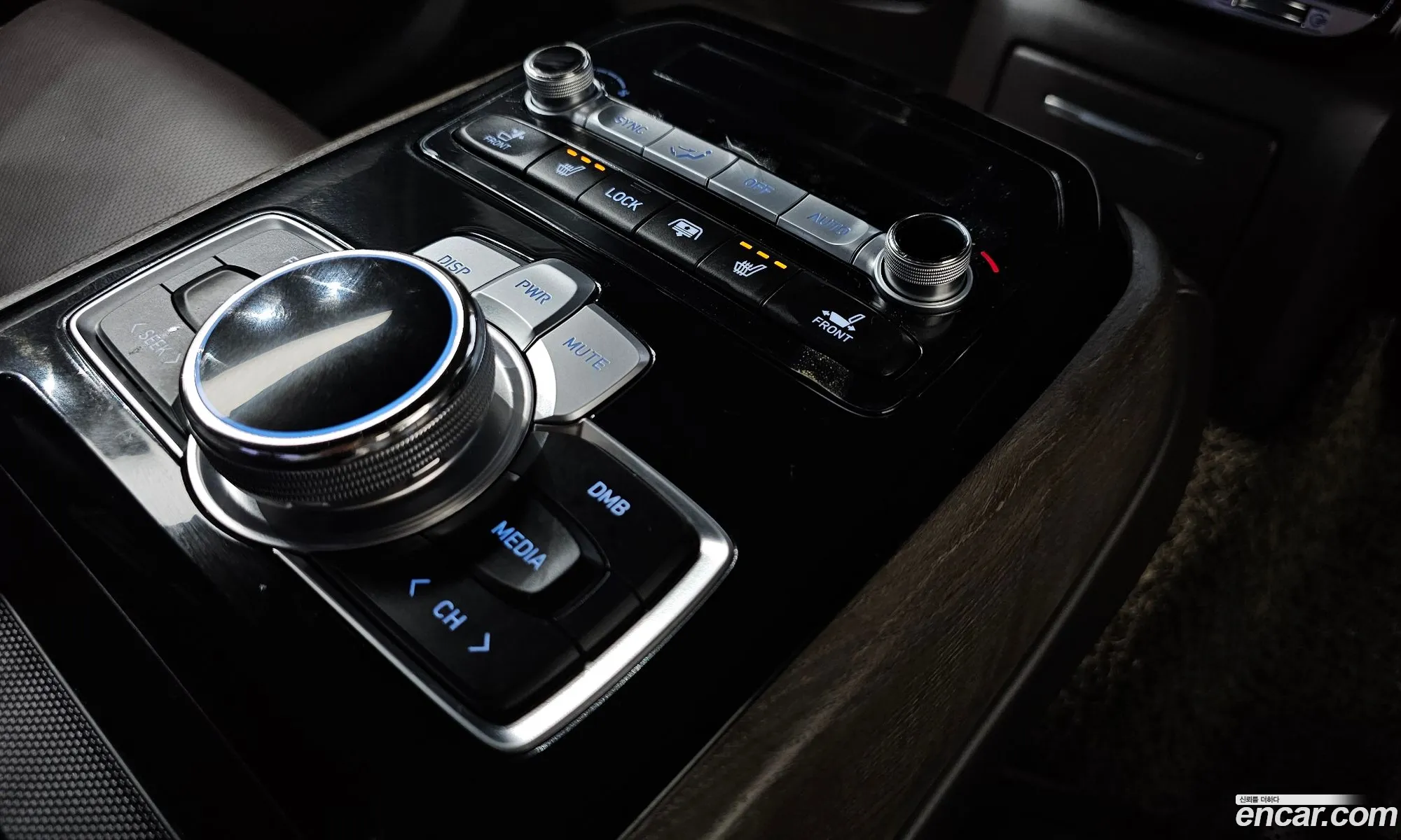 Genesis G90 2019 — 8