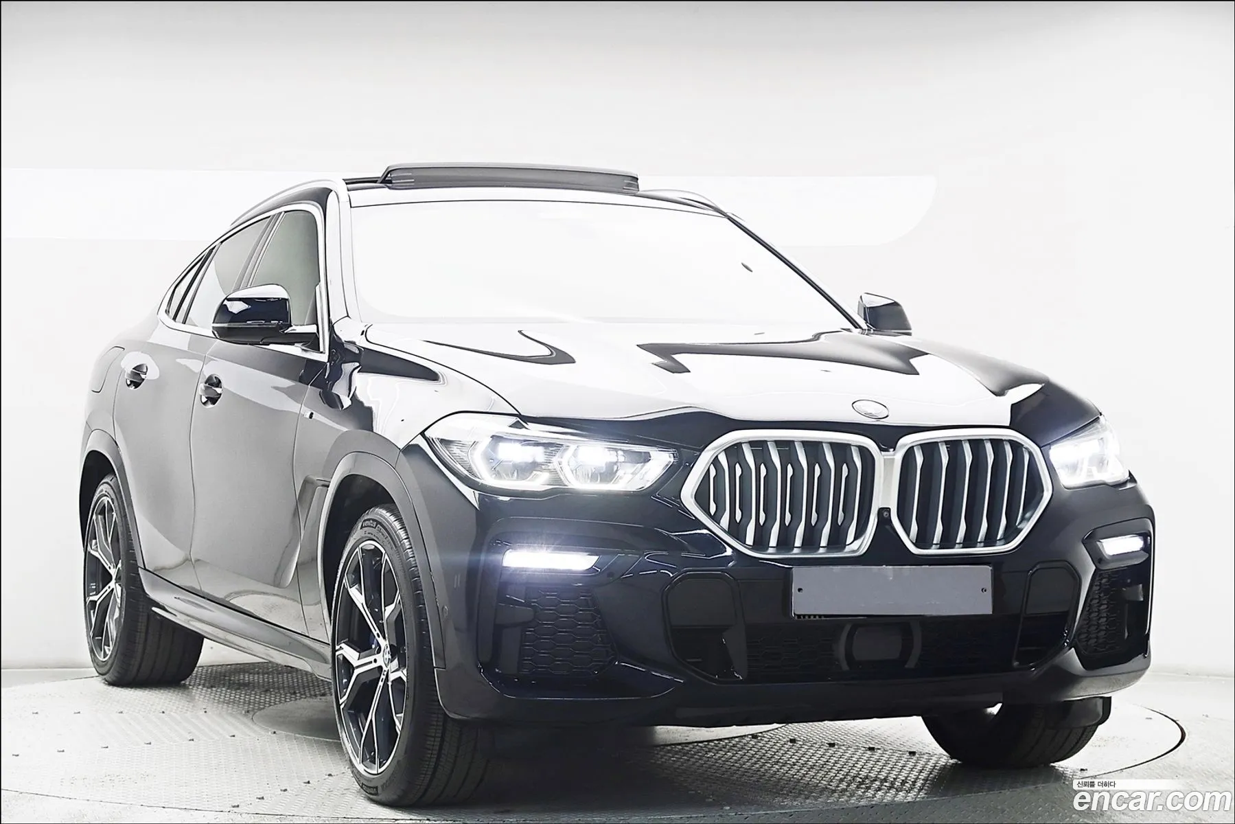 BMW X6 2021 — 19