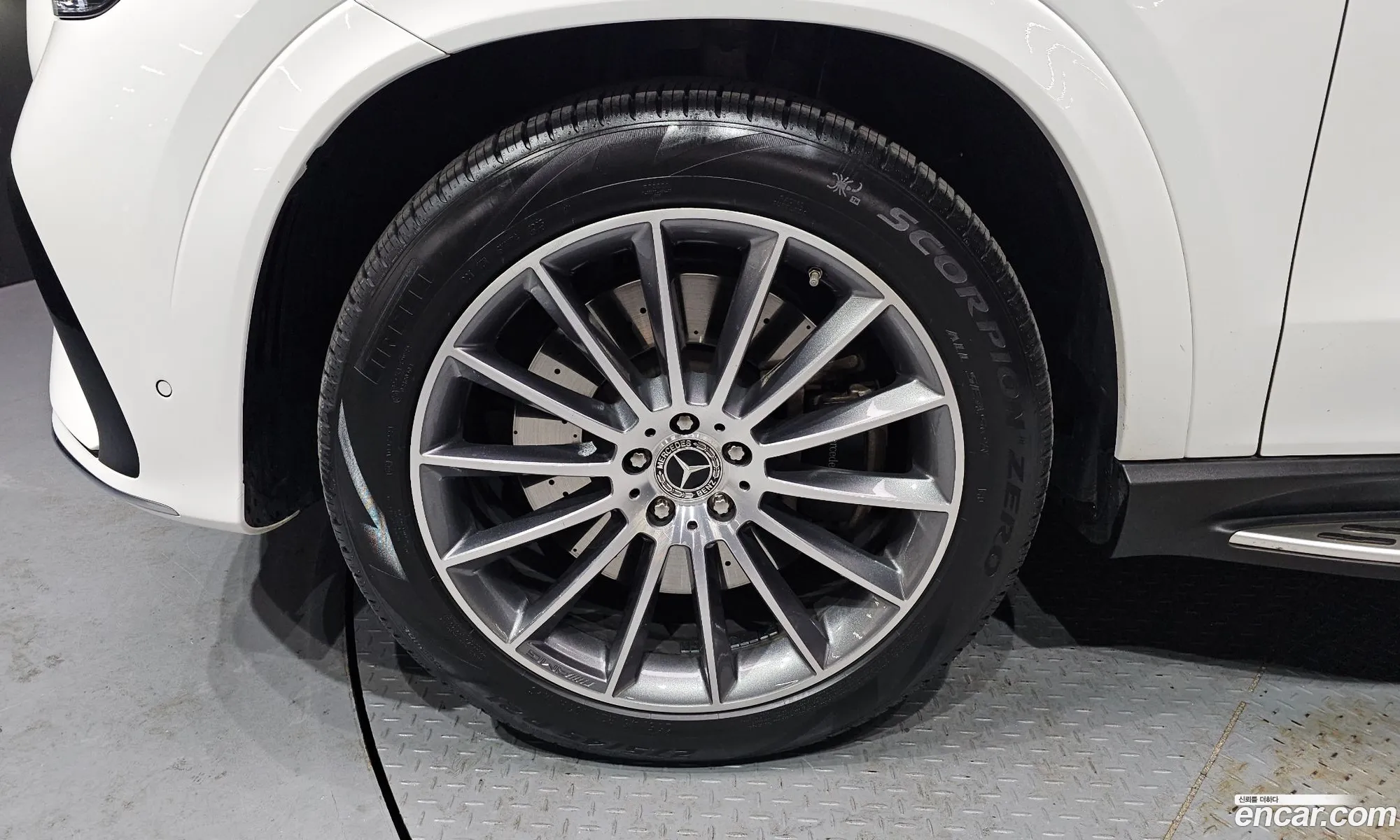 Mercedes-Benz GLE-Class W167 2025 — 16