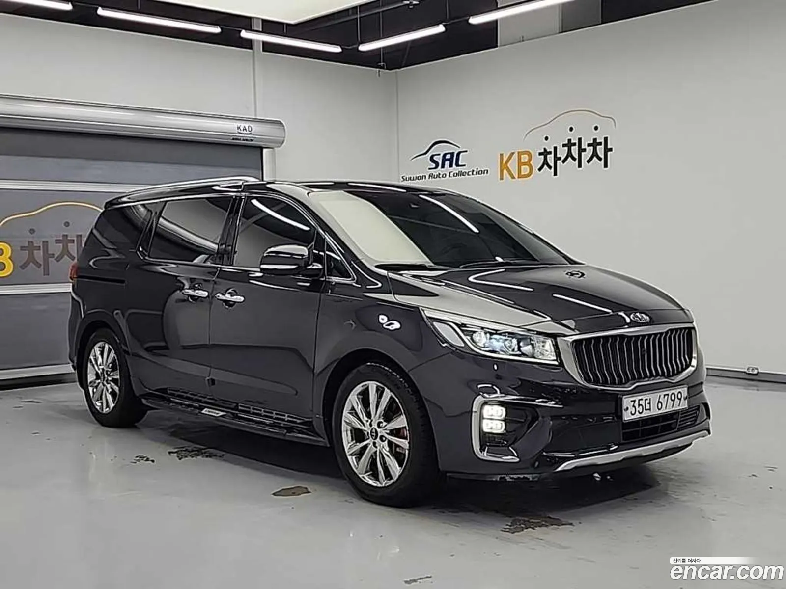 Kia Carnival 2019 — 4