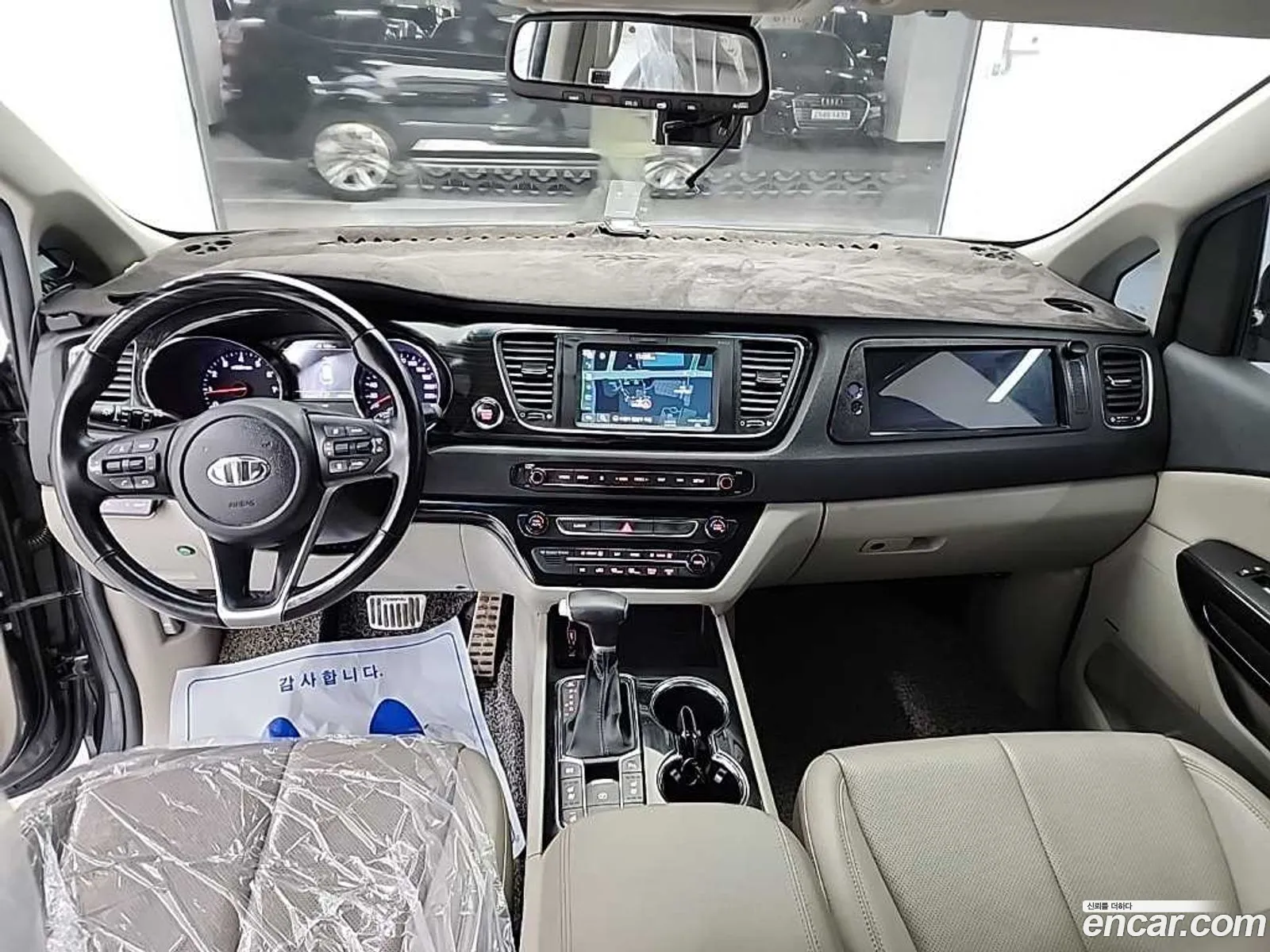 Kia Carnival 2019 — 2