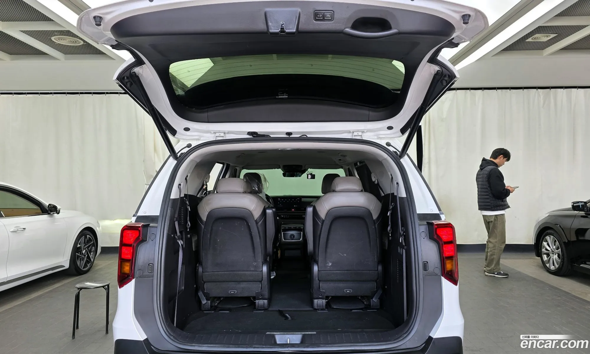 Kia Carnival 2024 — 4
