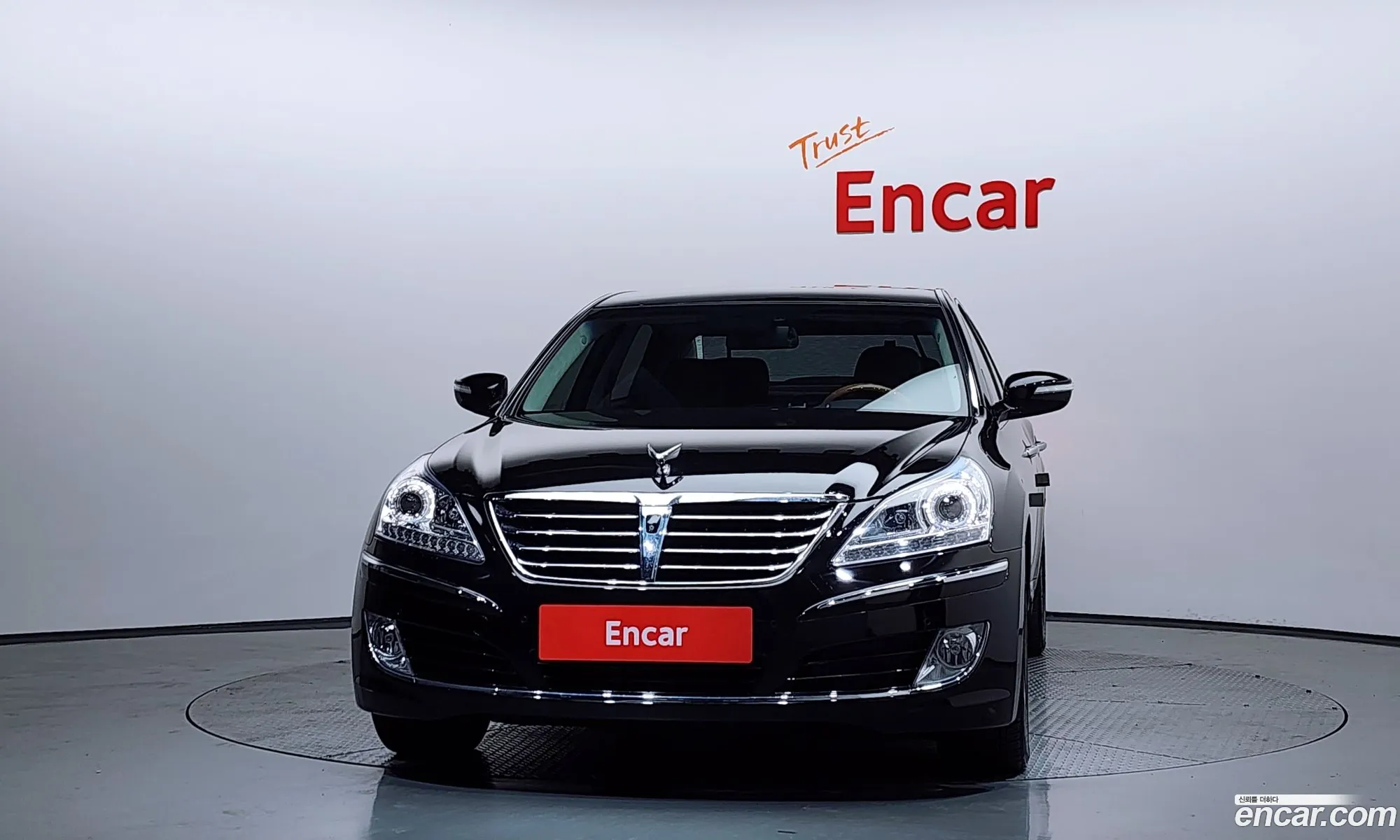 Hyundai Equus 2009 — 17