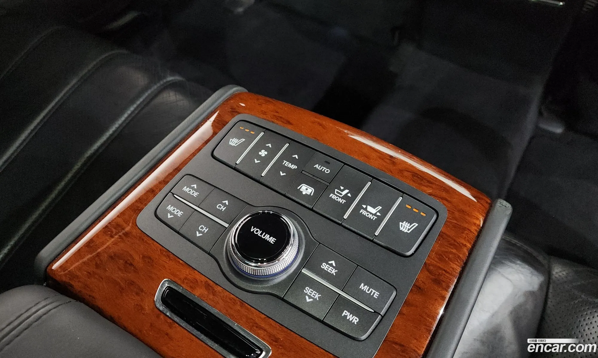 Hyundai Equus 2009 — 8