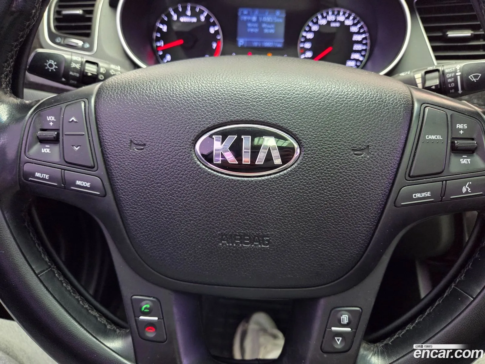 Kia K7 2013 — 19