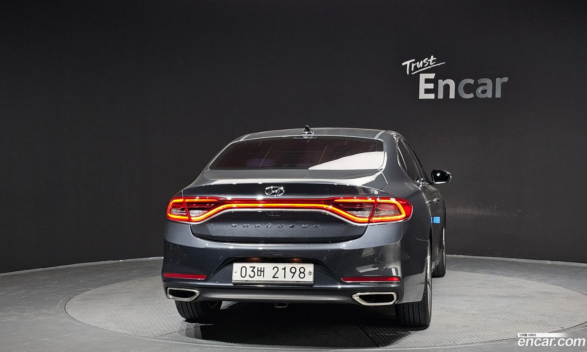 Hyundai Grandeur IG 2017 — 17