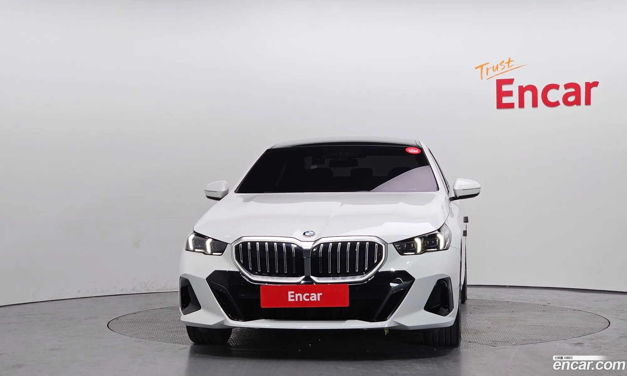 BMW 5 Series 2024 — 11