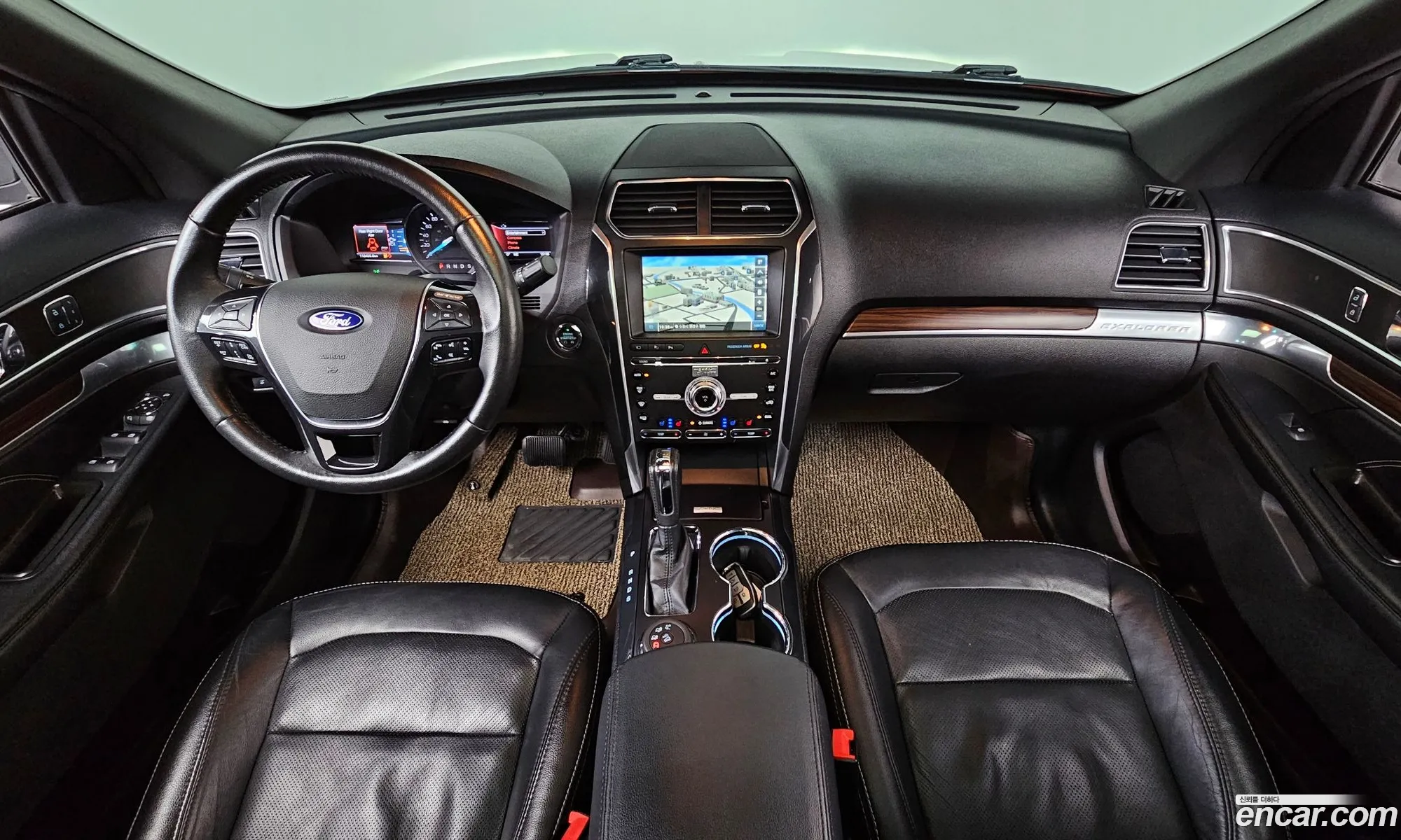 Ford Explorer 2016 1FM5K8FH5GGB24614 — 8
