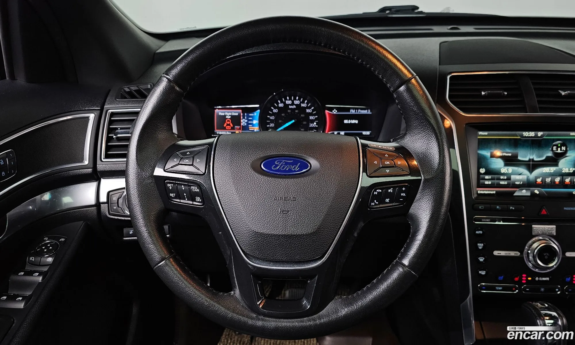 Ford Explorer 2016 1FM5K8FH5GGB24614 — 9