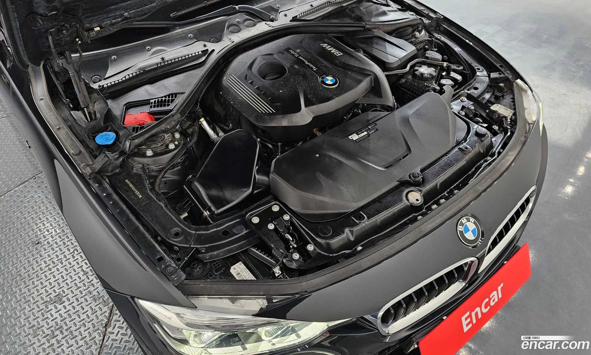 BMW 3 Series 2017 — 18