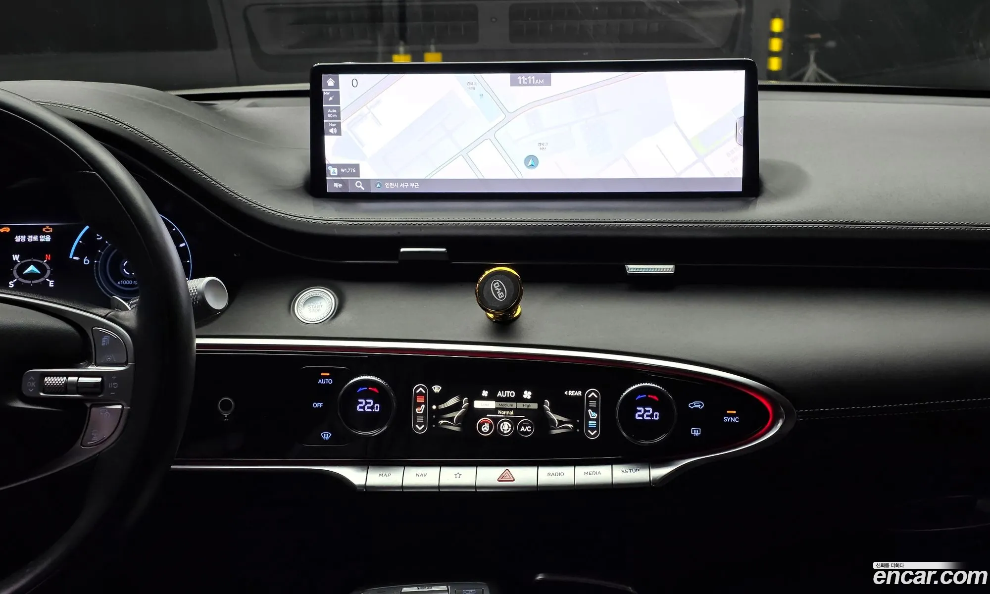 Genesis GV70 2021 — 12