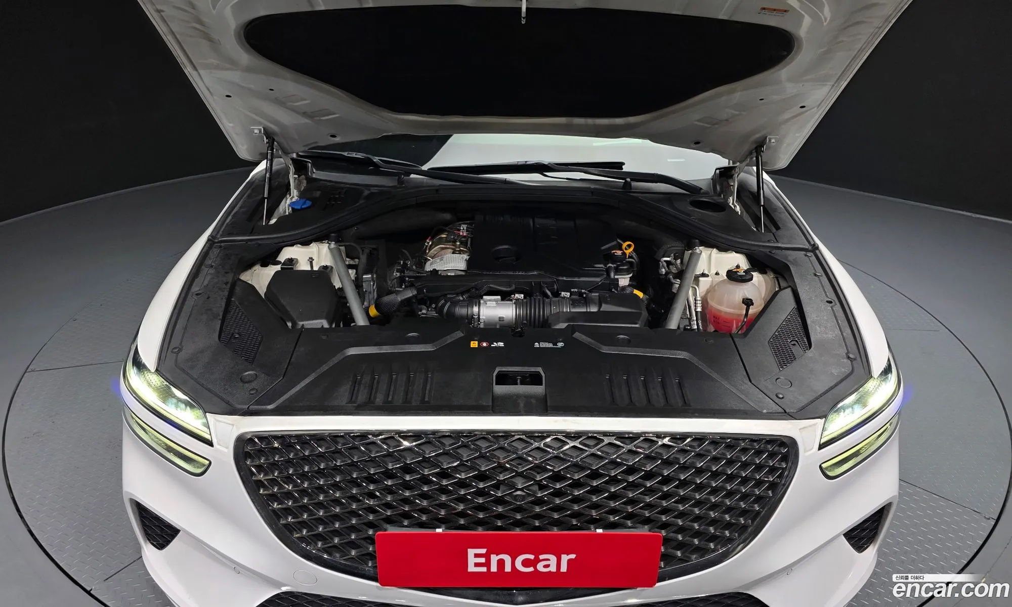 Genesis GV70 2021 — 14