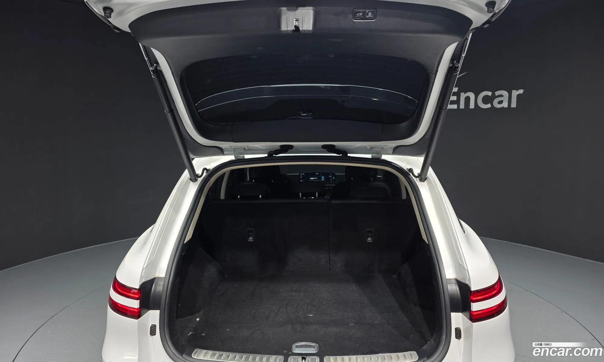 Genesis GV70 2021 — 4