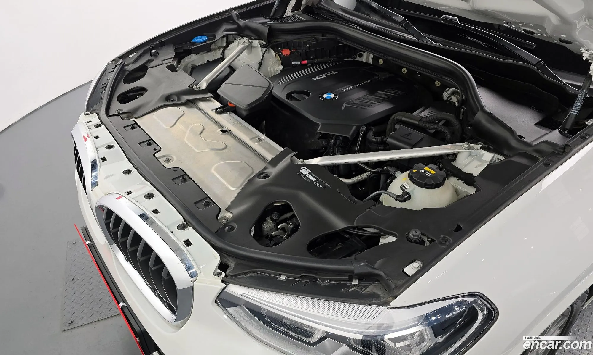 BMW X3 2018 WBATX3105JLB94484 — 6