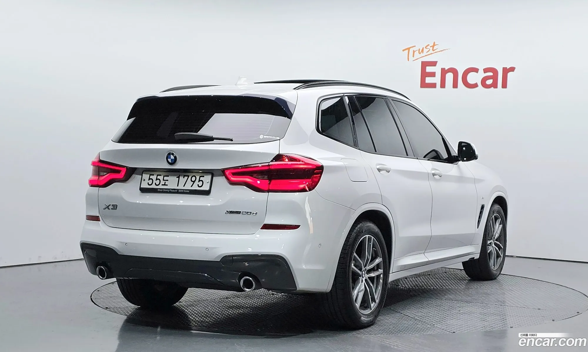 BMW X3 2018 WBATX3105JLB94484 — 10