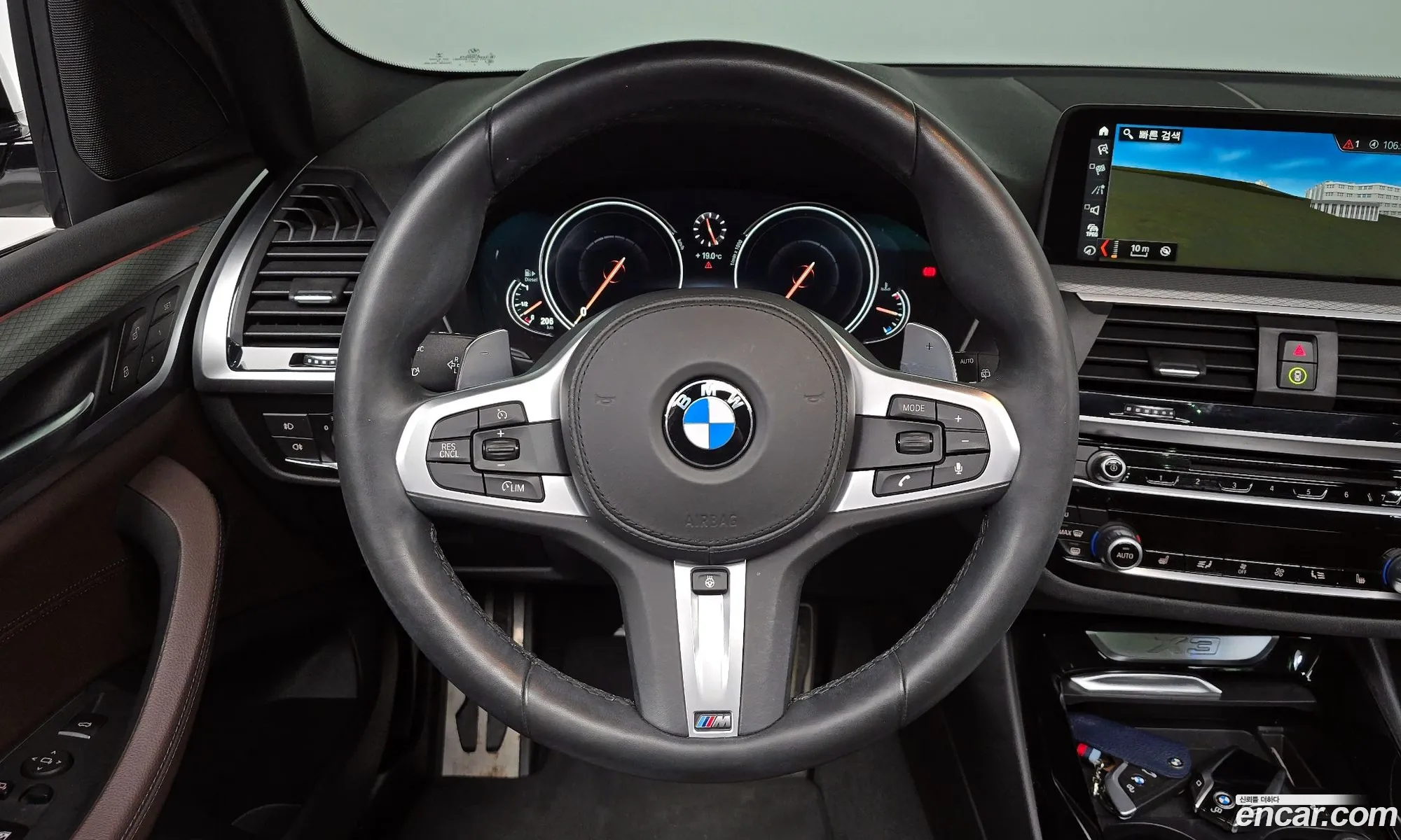 BMW X3 2018 WBATX3105JLB94484 — 4