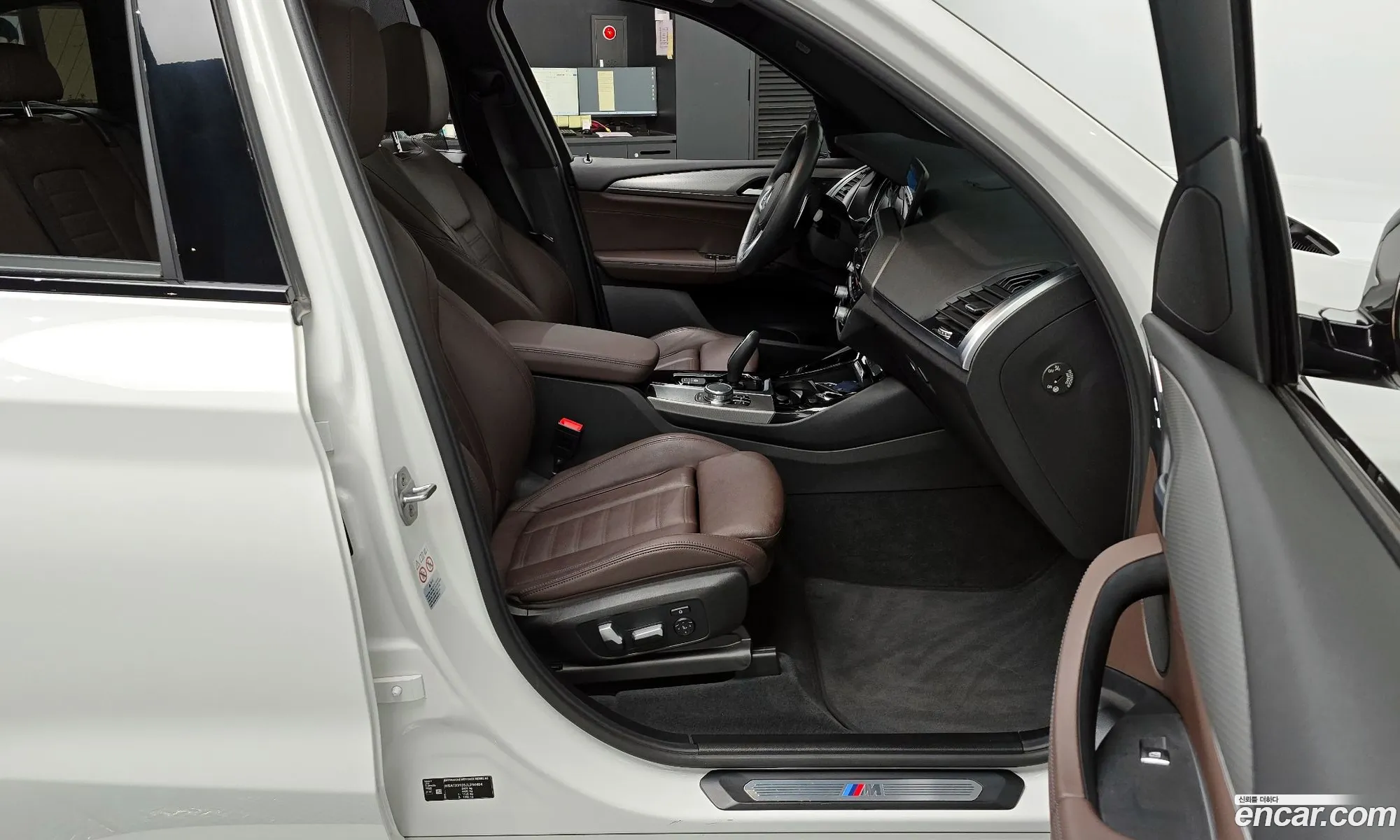 BMW X3 2018 WBATX3105JLB94484 — 2